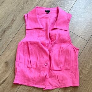 Monrow Vibrant Pink Sleeveless Blouse